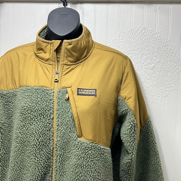 UNDER ARMOUR Sherpa Jacket - Picture 2 of 6